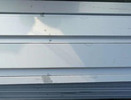 Oil Dirt on Stainles Steel.jpg Oil Dirt on Stainles Steel.jpg